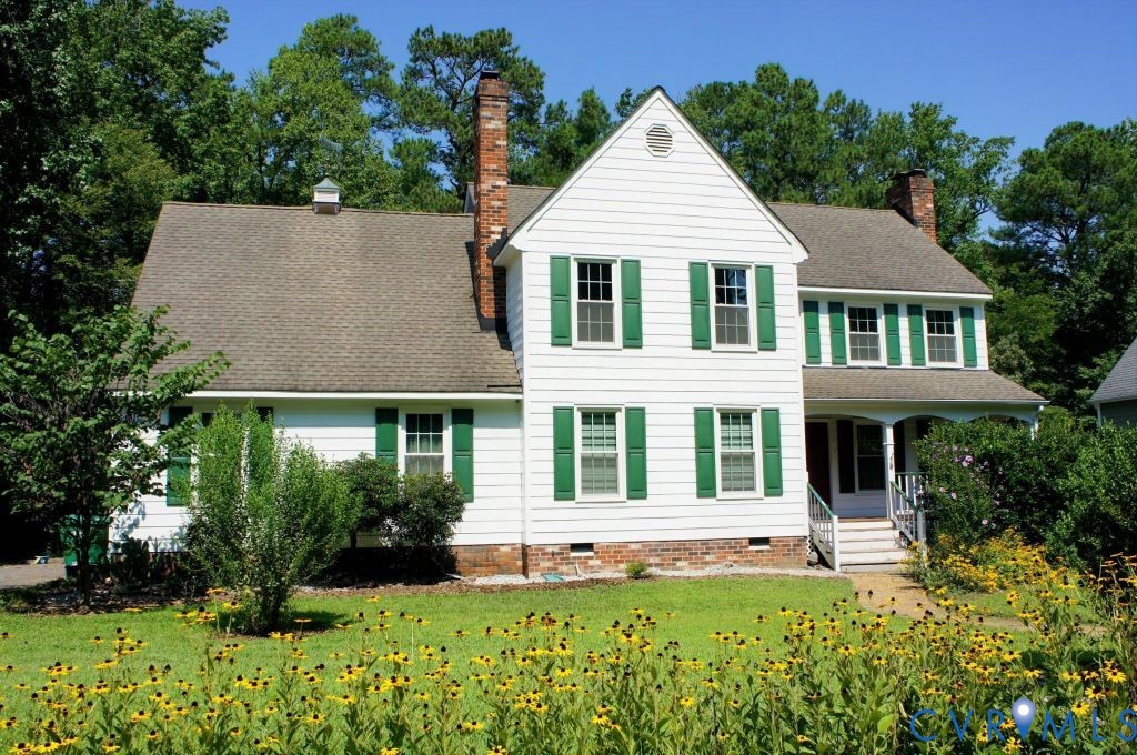 1504 Queens Point Dr — photo