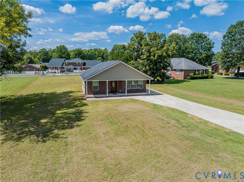 221 Purdy Rd — photo