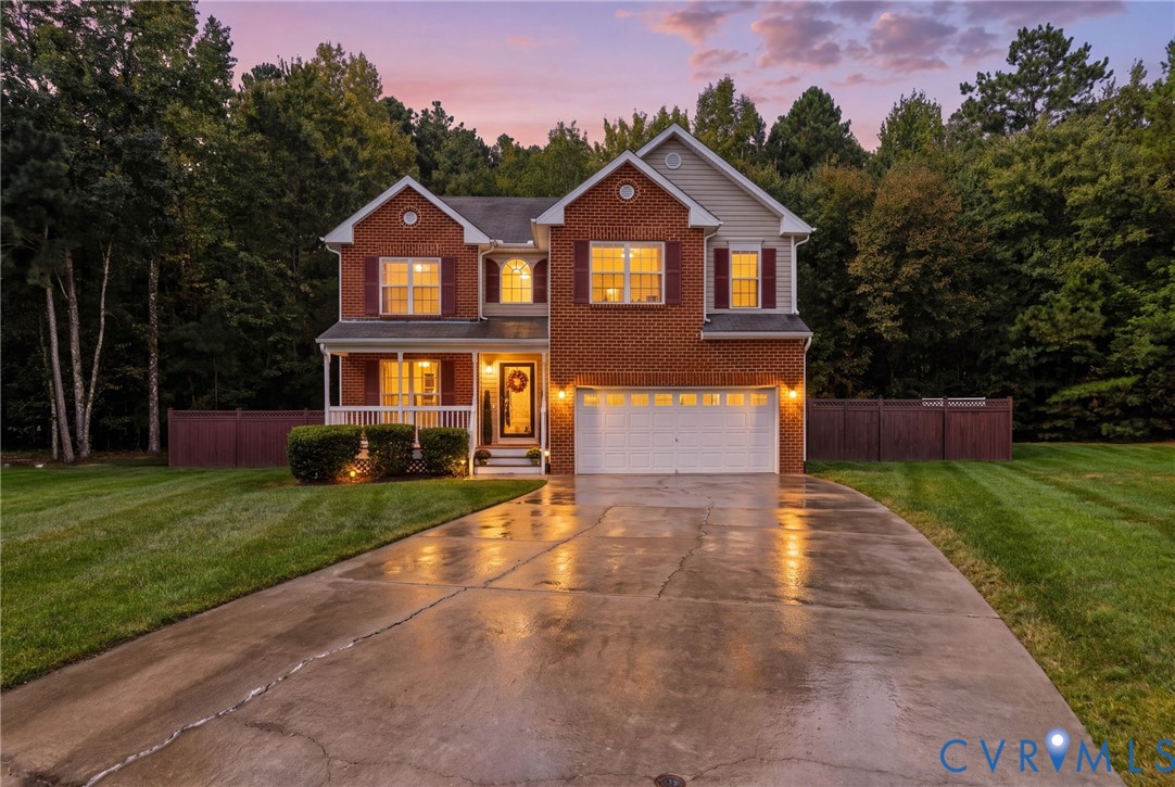 1401 Woodside Ct — photo