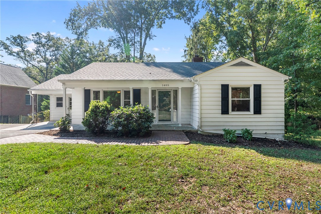 1405 Lee Dr — photo