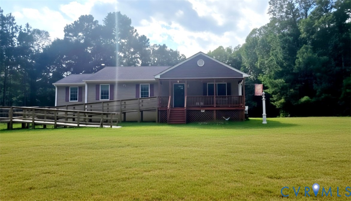 10518 Colemans Lake Rd — photo