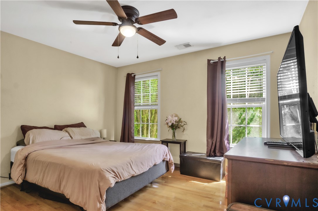 418 Rolling Hills Dr — photo