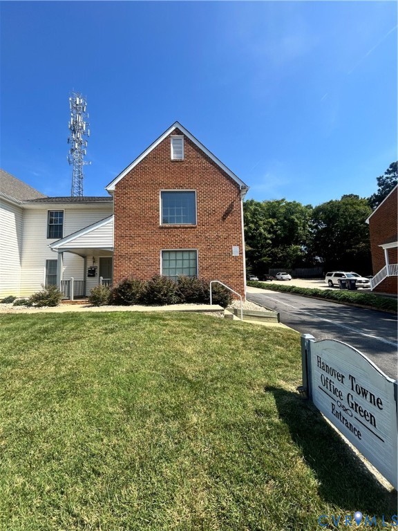 7266 Hanover Green Dr — photo