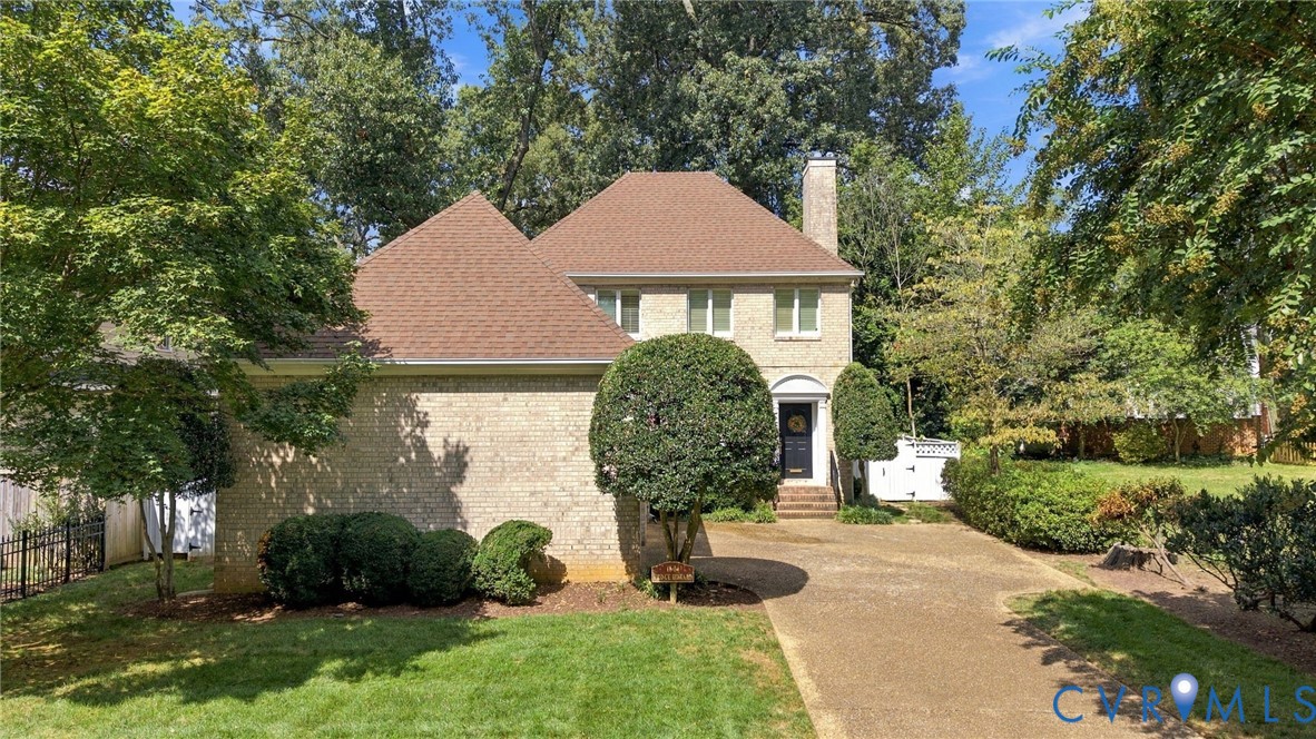 1604 Prince Edward Rd — photo