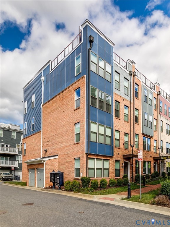 2 Flatwater Row Unit#B — photo