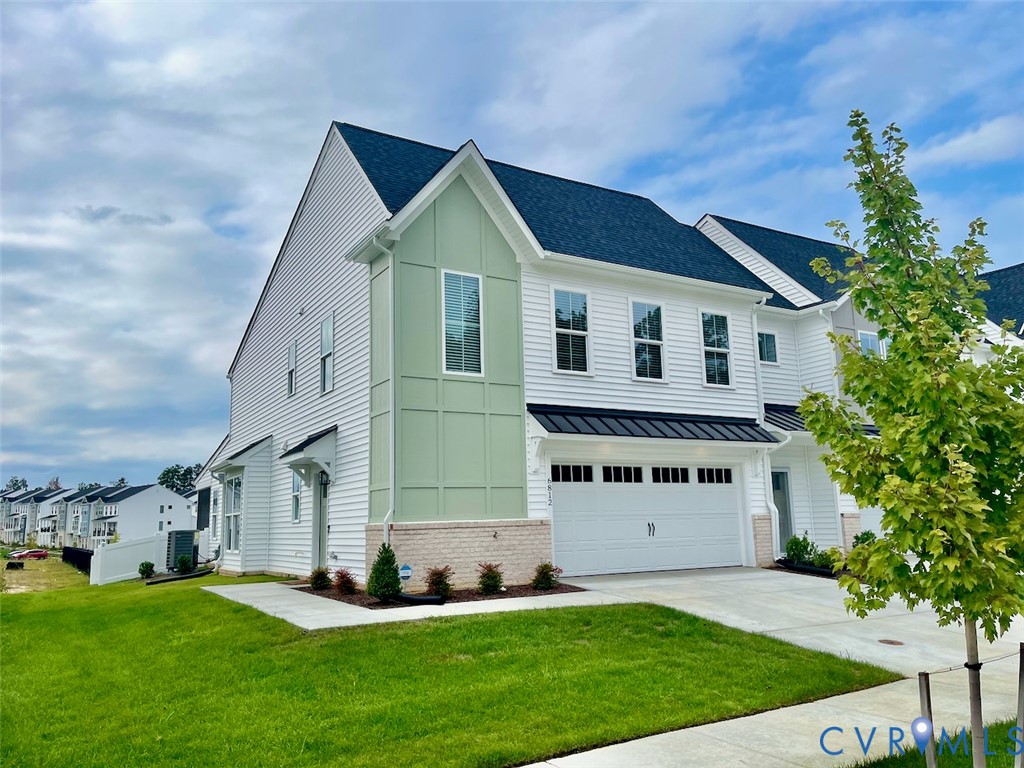 6812 Oasis Breeze Ln — photo