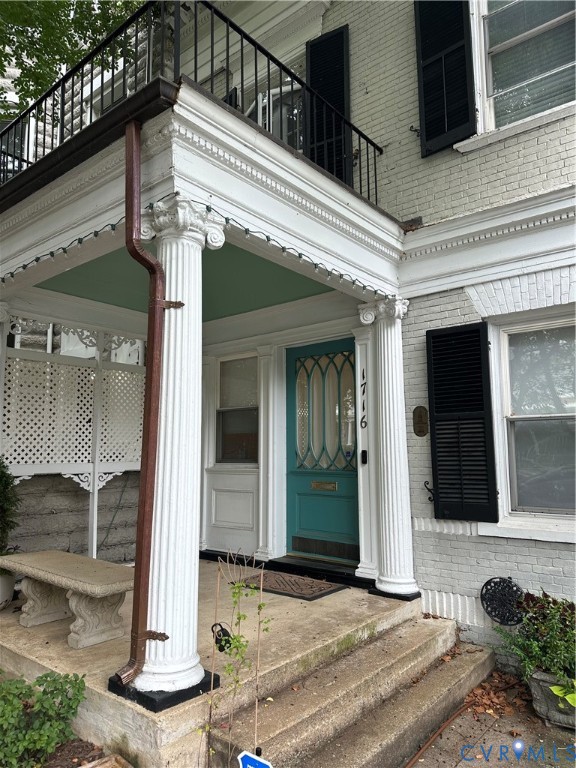 1716 Grove Ave — photo
