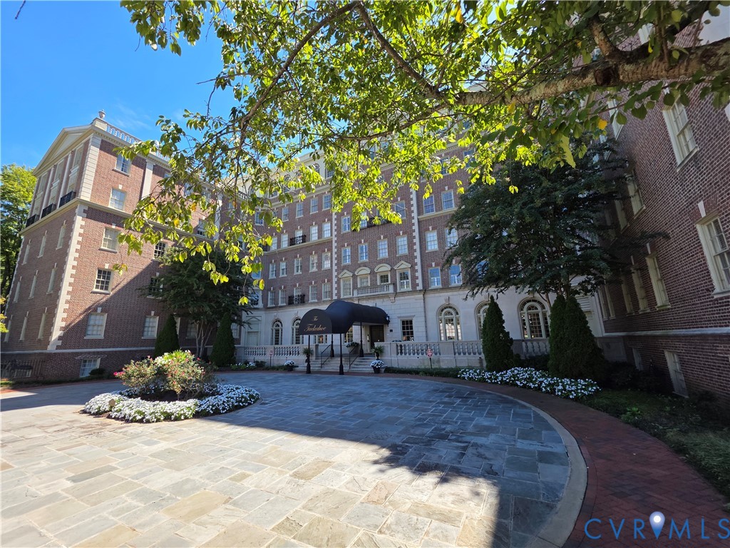 5621 Cary Street Rd Unit#U4 — photo