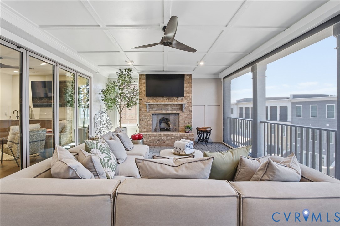 12328 Graham Meadows Dr — photo