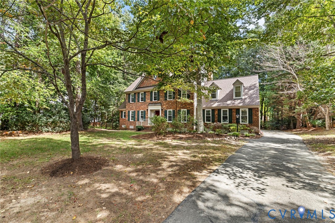 5800 Maple Brook Dr — photo