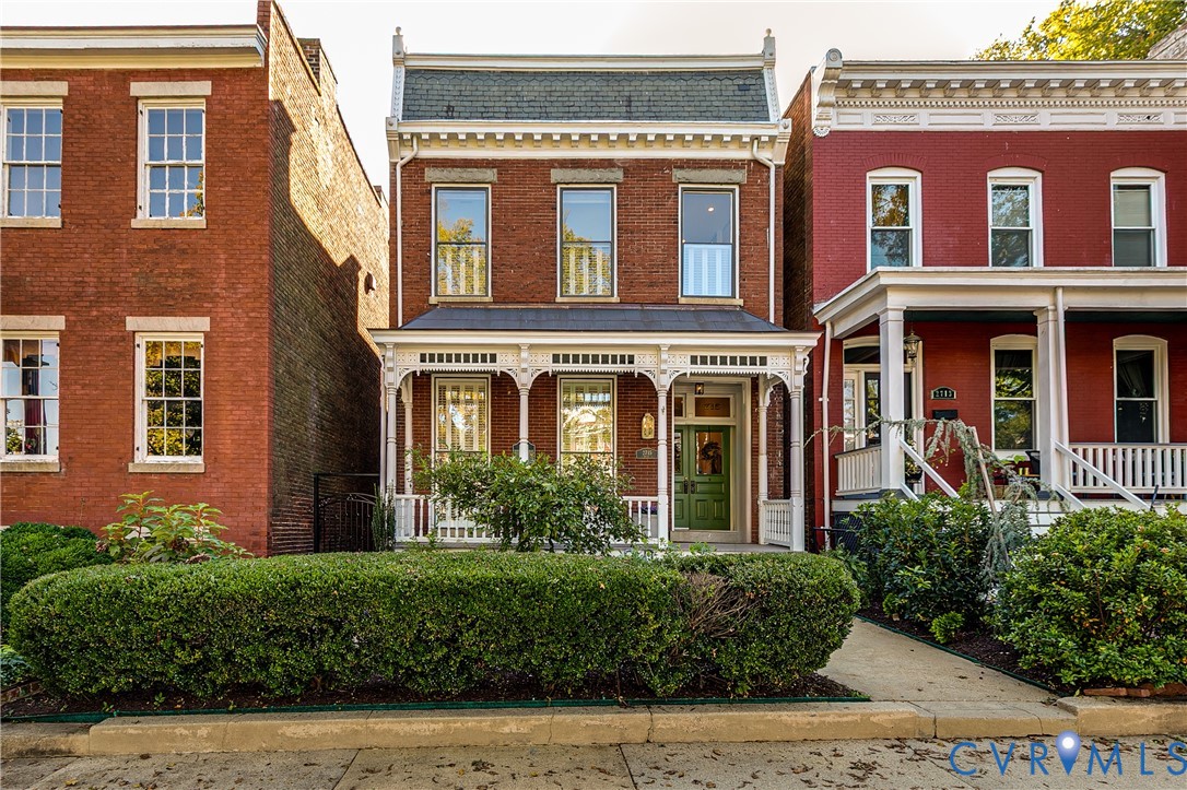 2715 E Broad St — photo