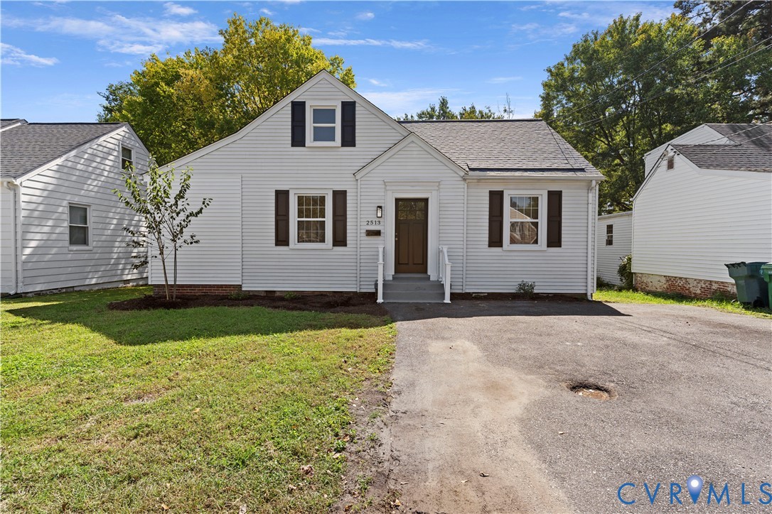 2513 Maplewood Rd — photo