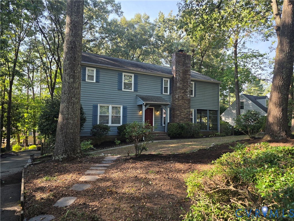 616 Dauphin Dr — photo