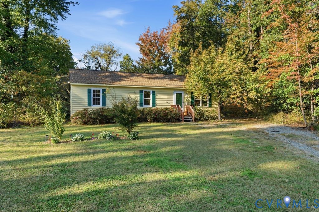 4100 Fort Sumter Ct — photo