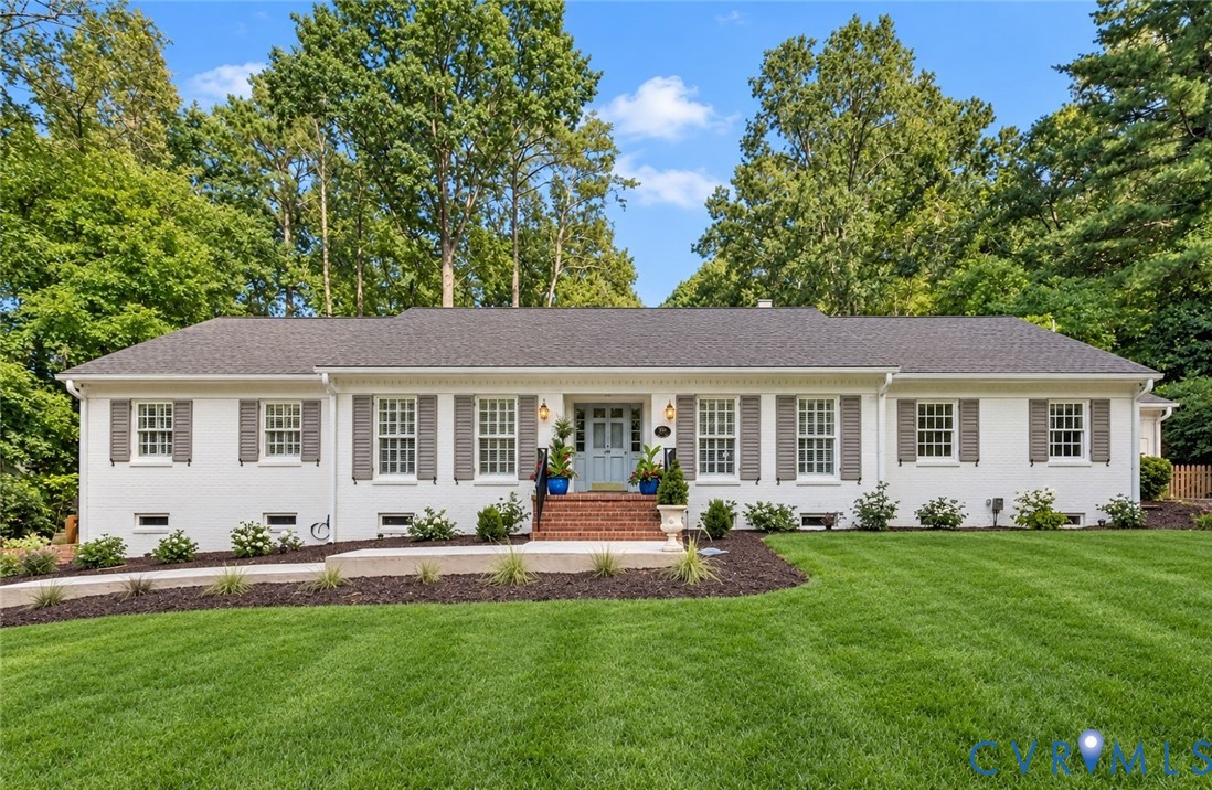 3741 Darby Dr — photo