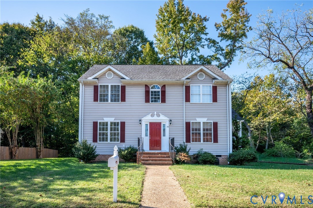 218 Breezy Hill Dr — photo