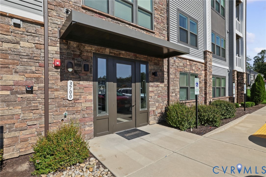 3700 Maze Runner Dr Unit 105 — photo