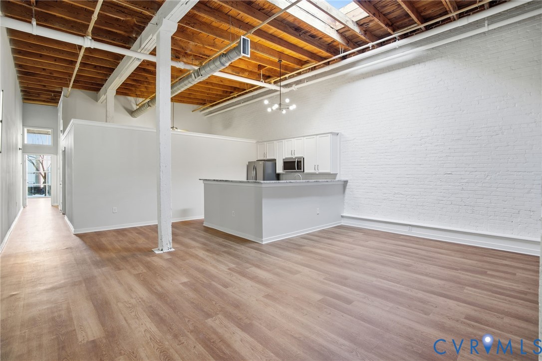 1716 Summit Ave Unit 25 — photo