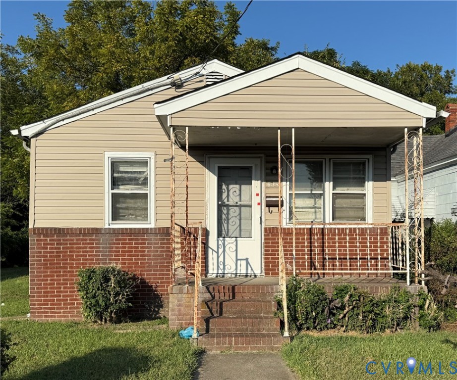 638 Ivy Ave — photo
