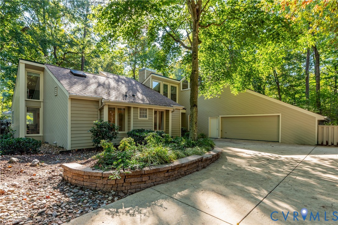 4204 Hickory Nut Pl — photo