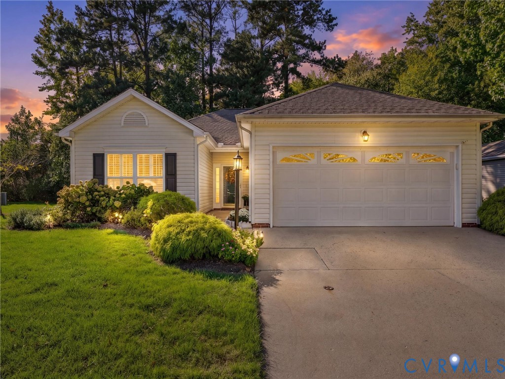 4105 English Holly Cir — photo