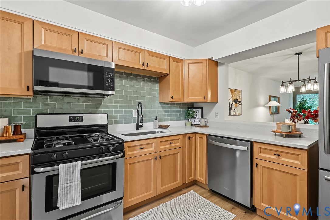 10272 Iron Mill Rd — photo