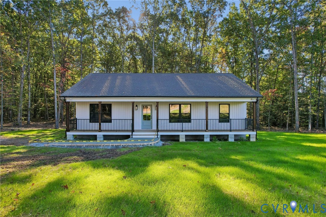 380 Cross County Road, Gum Spring, VA 23065