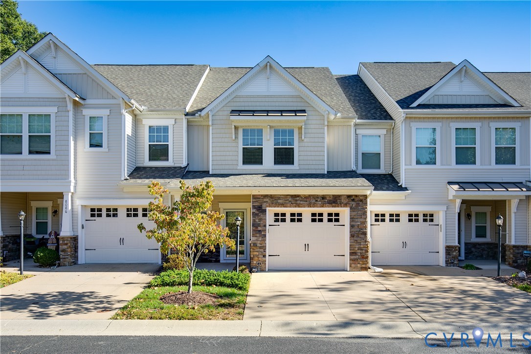8084 Bisbrooke Ct — photo