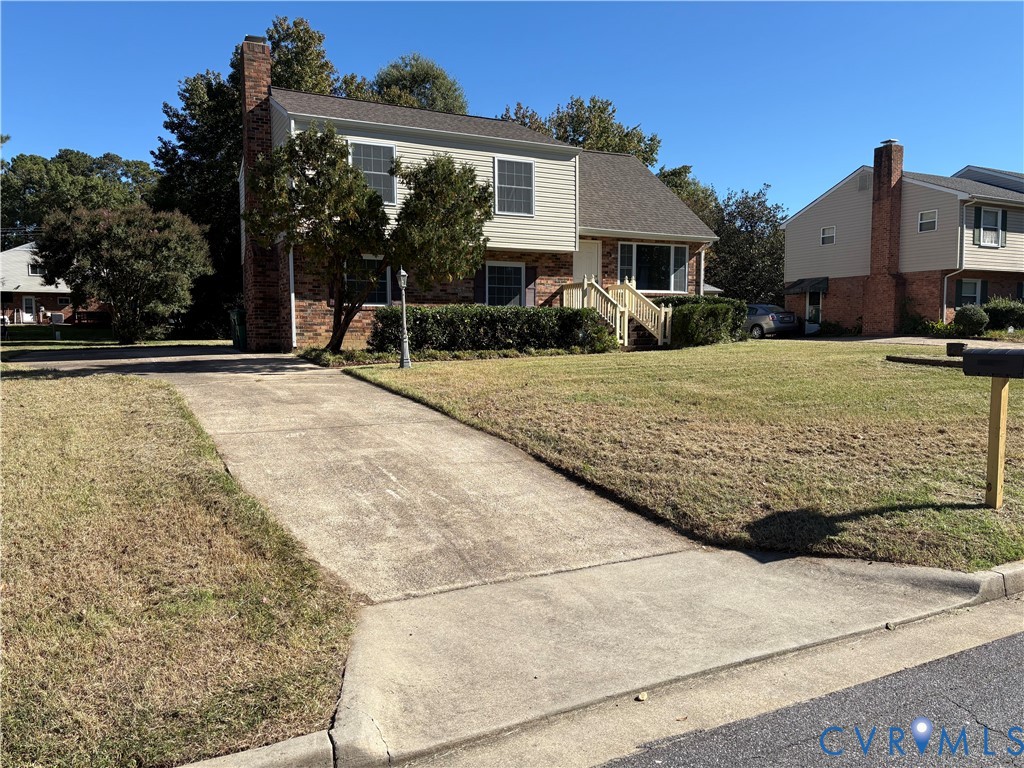 1708 Shewalt Dr — photo