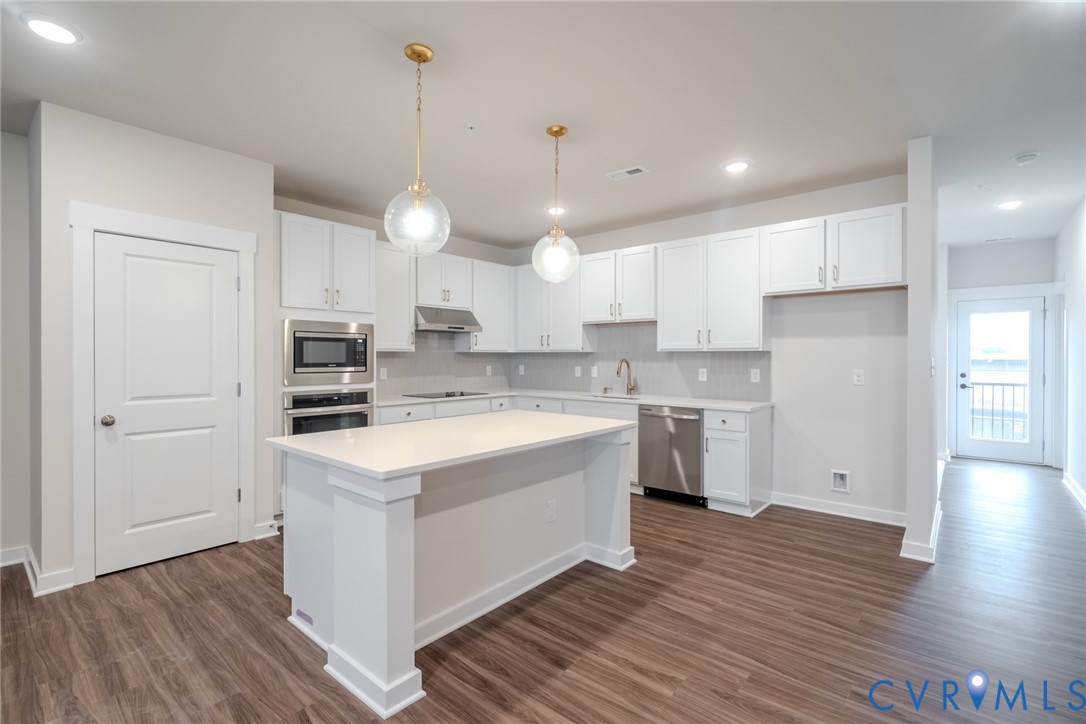 3406 Carlton St Unit 2-5a — photo