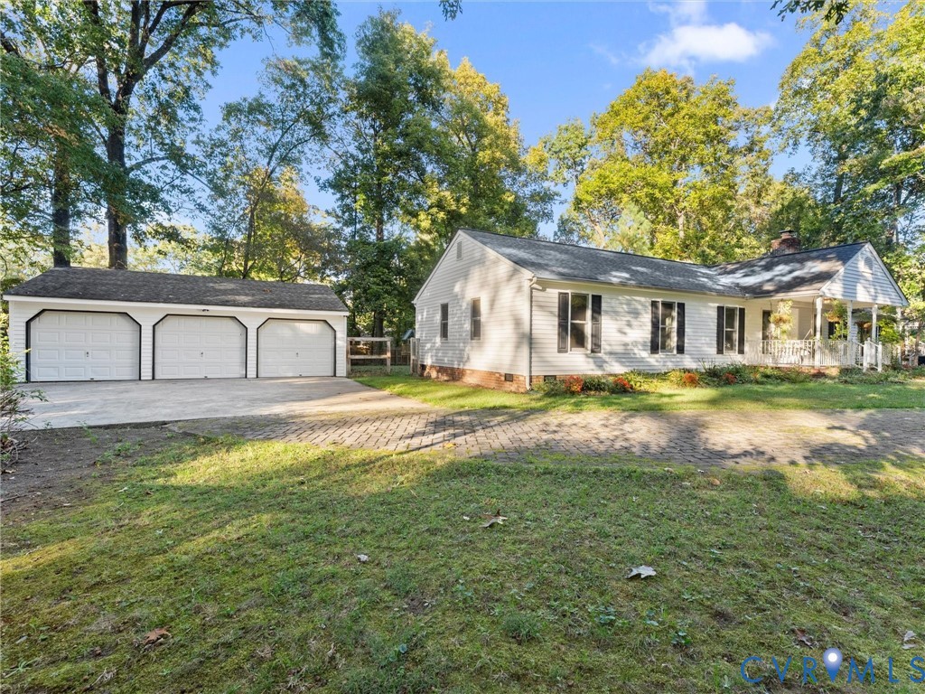 8216 Georgie Ct — photo