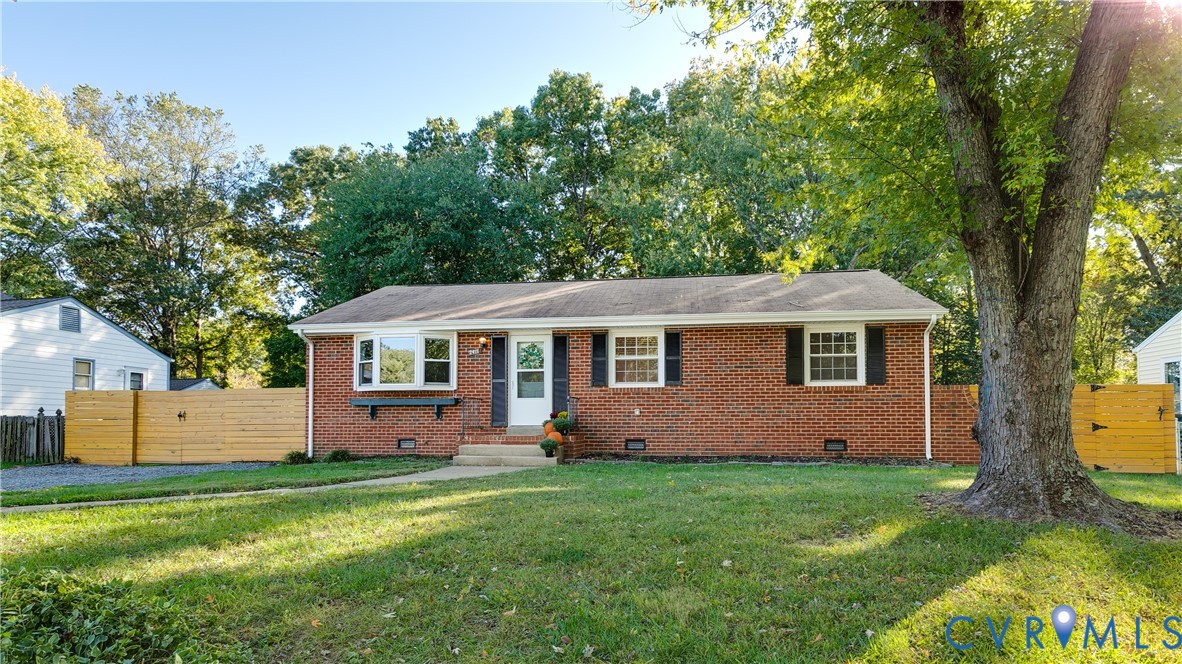 2411 Terry Dr — photo