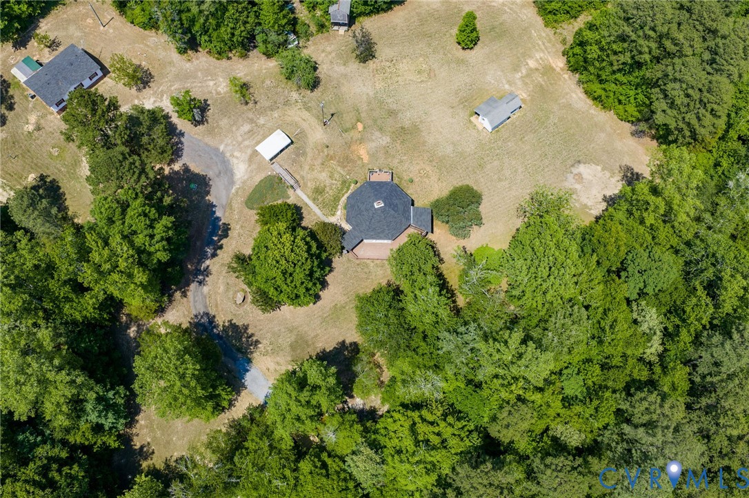 2533 Beech Forest Road — photo