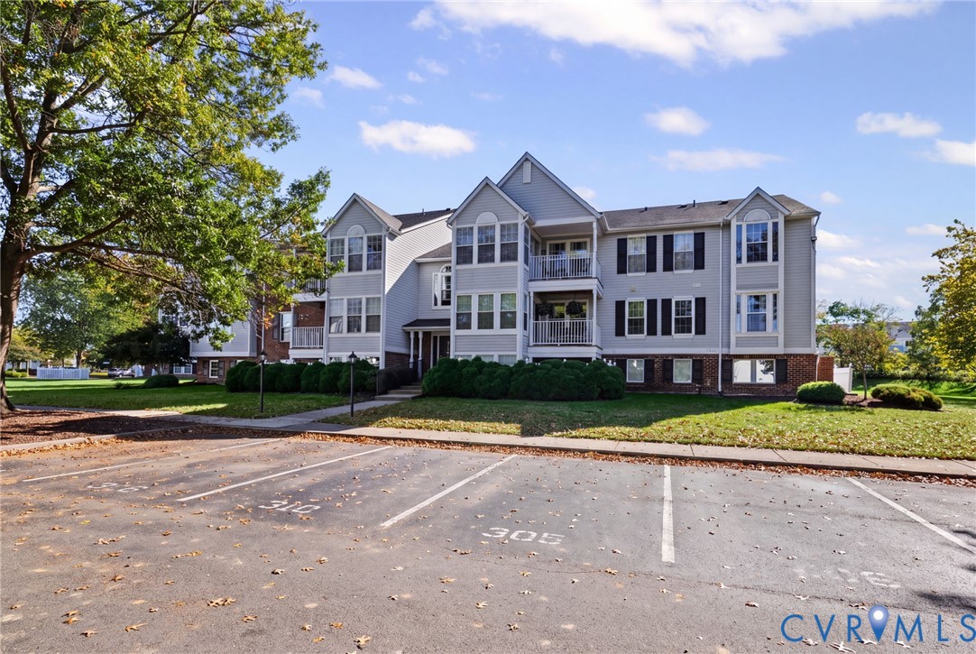 9394 Wind Haven Ct Unit 303 — photo