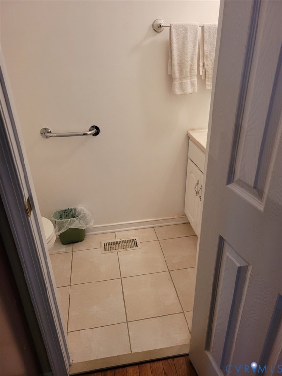 Home in Richmond, VA 23228 — photo 2