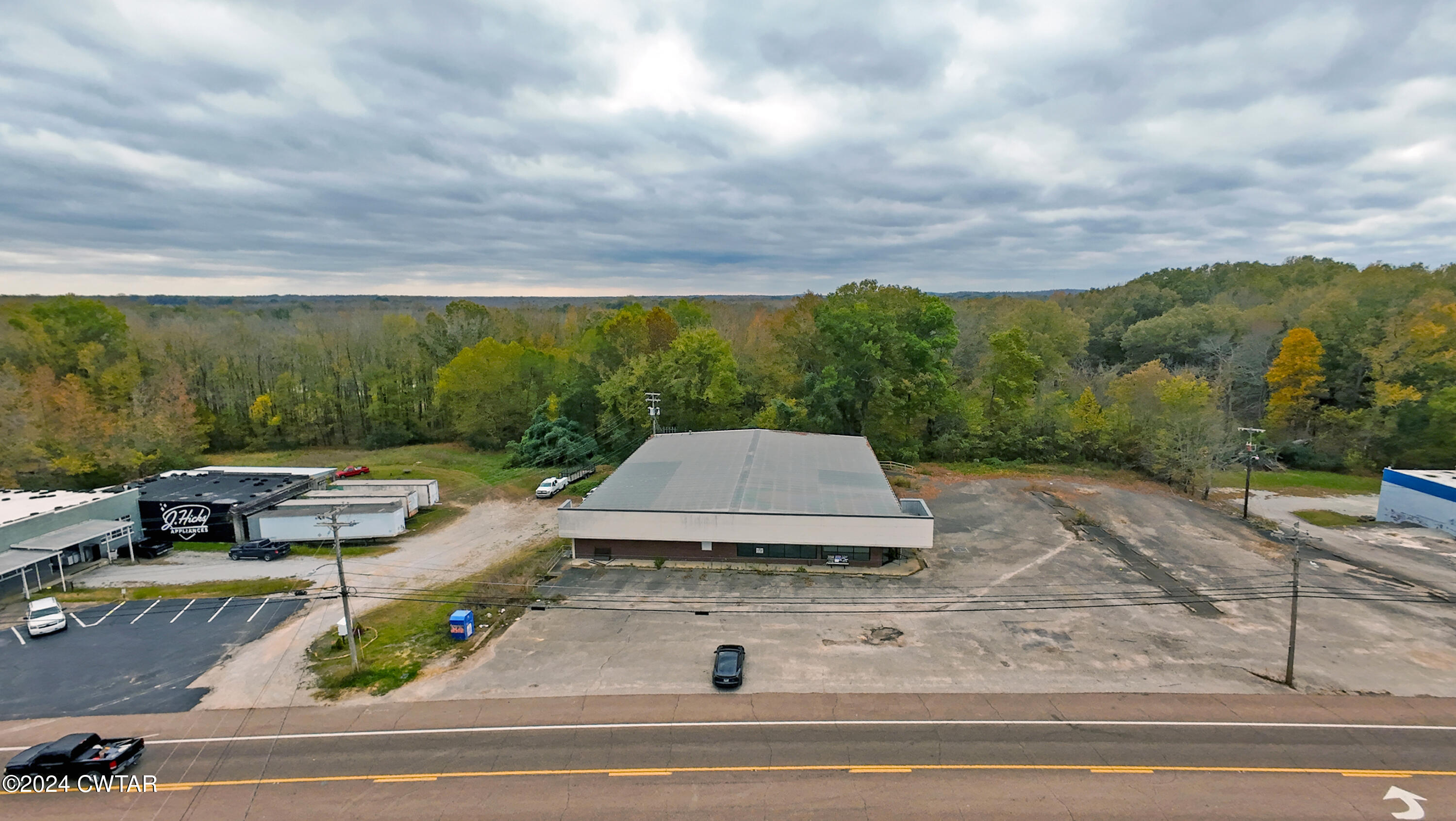 20522 E Main Street — photo