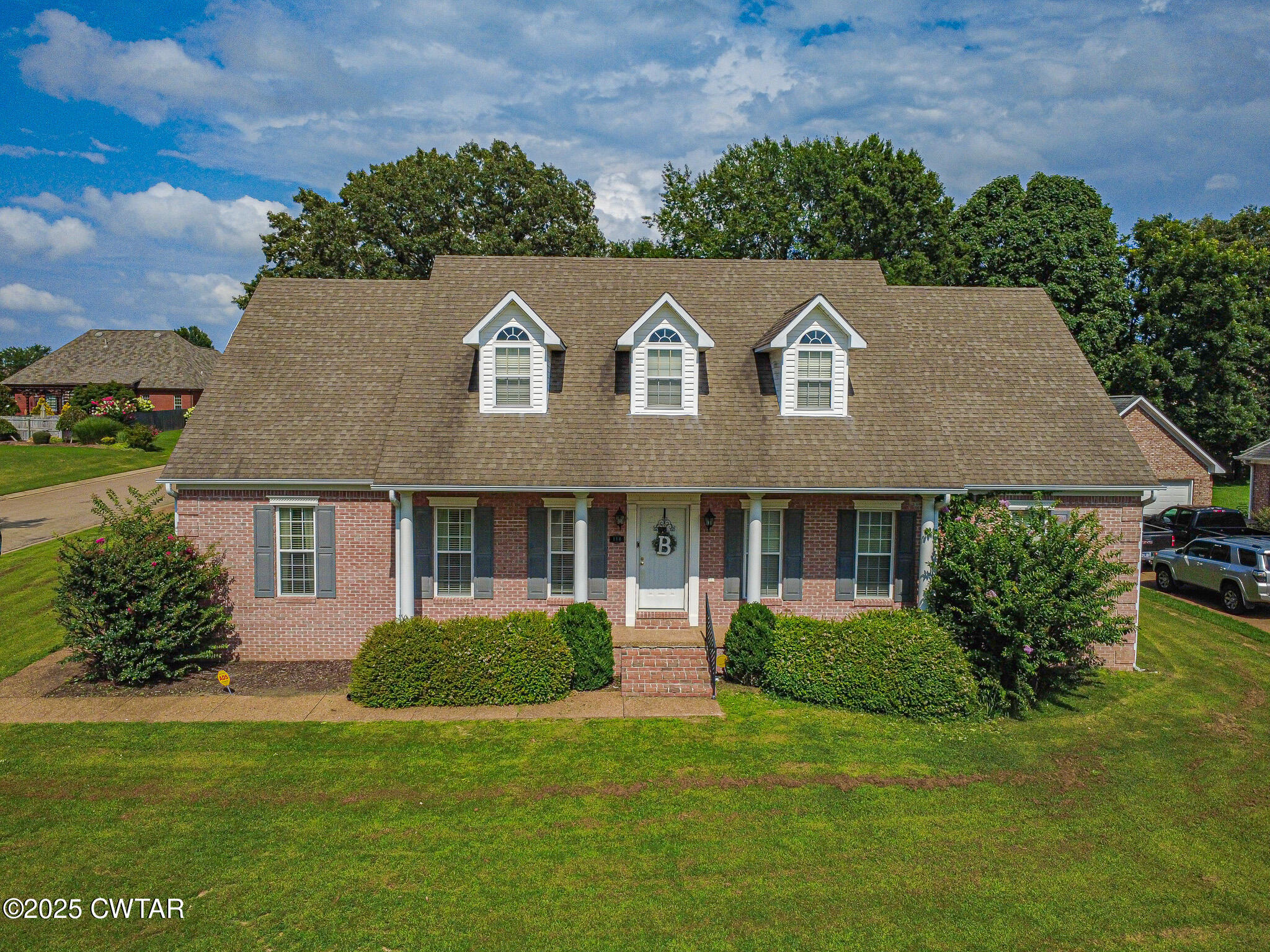 114 Larkwood Drive — photo