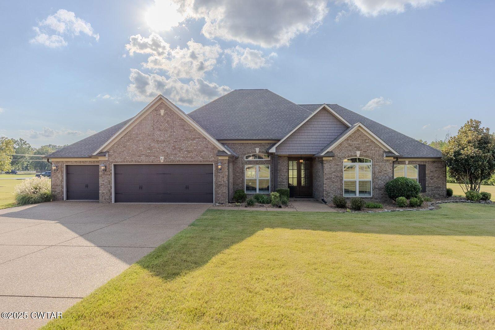 509 Woodland Drive — photo