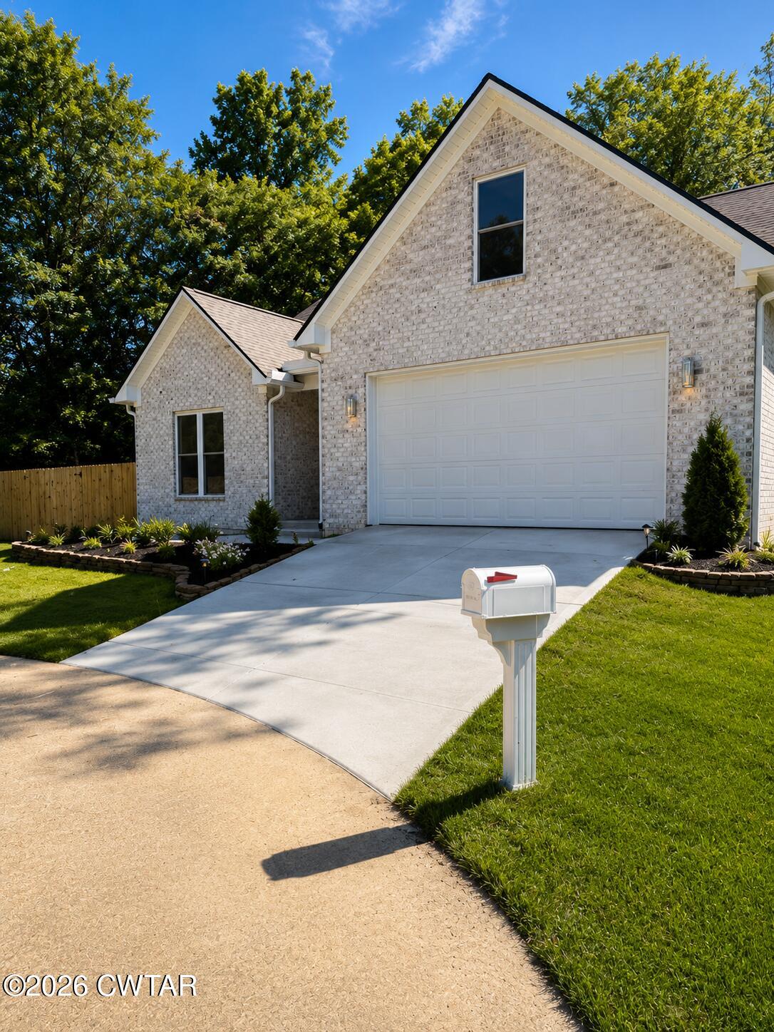 25 Weatherstone Drive — photo
