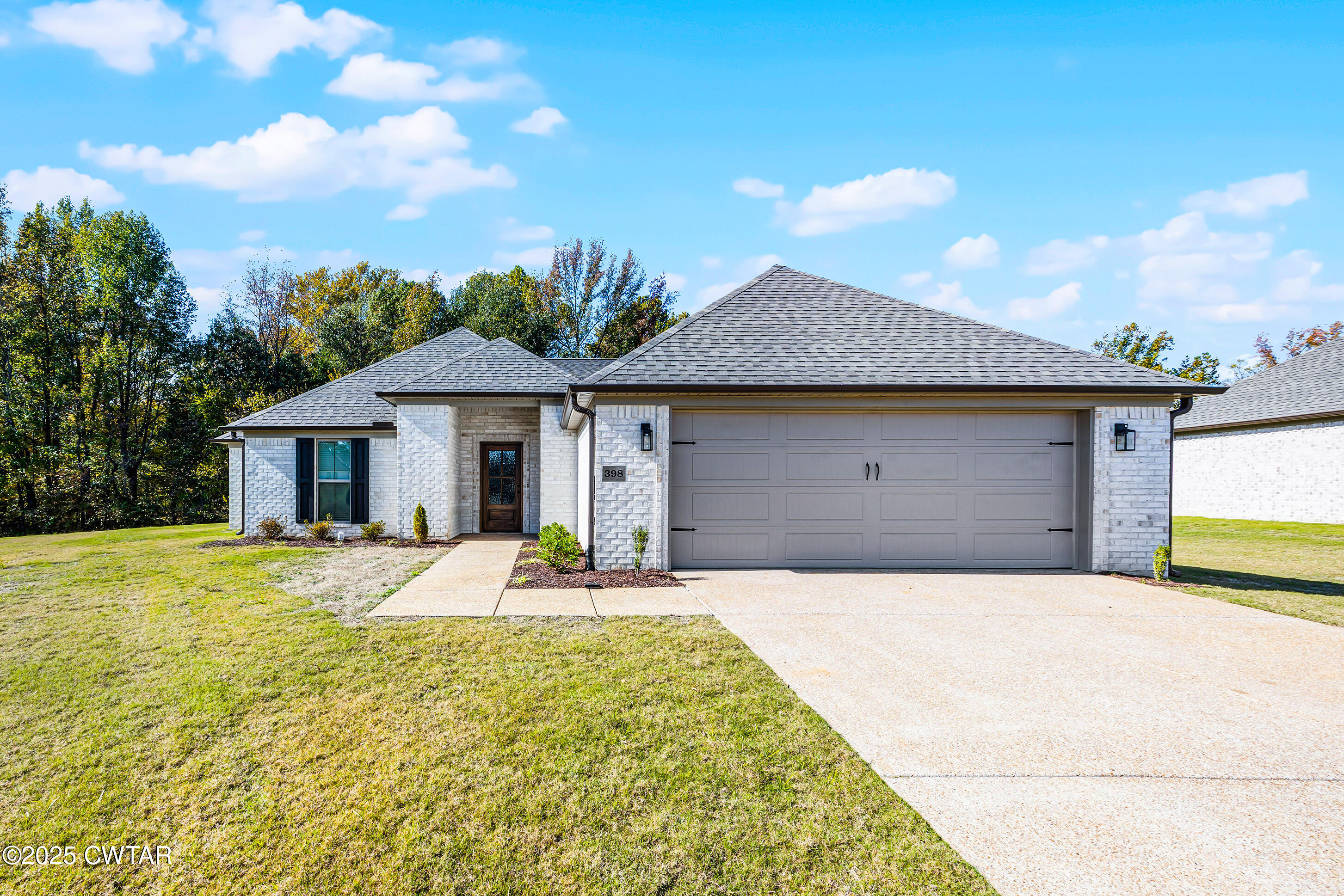 398 Fairway Boulevard — photo