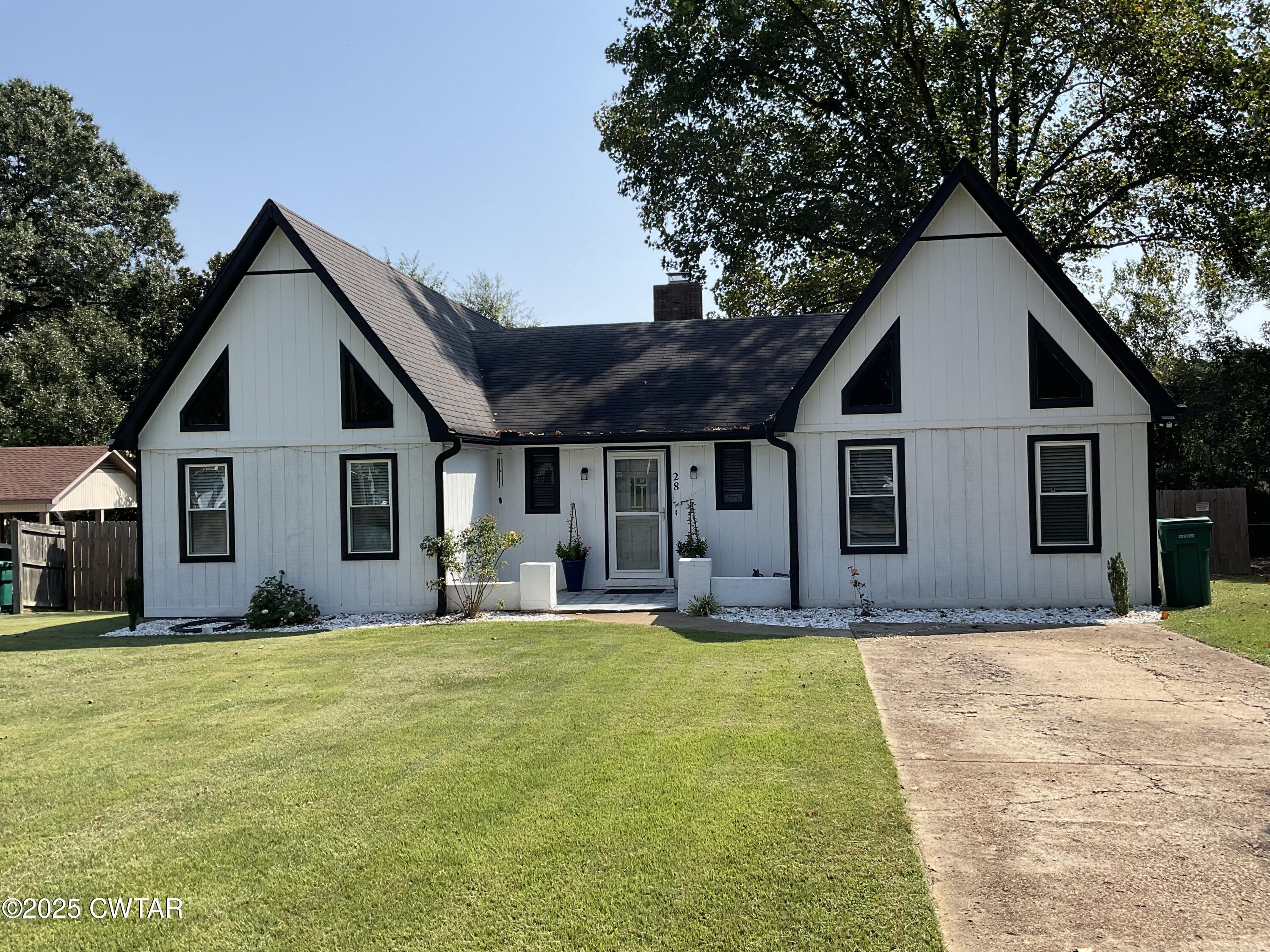 28 Beaver Cove — photo