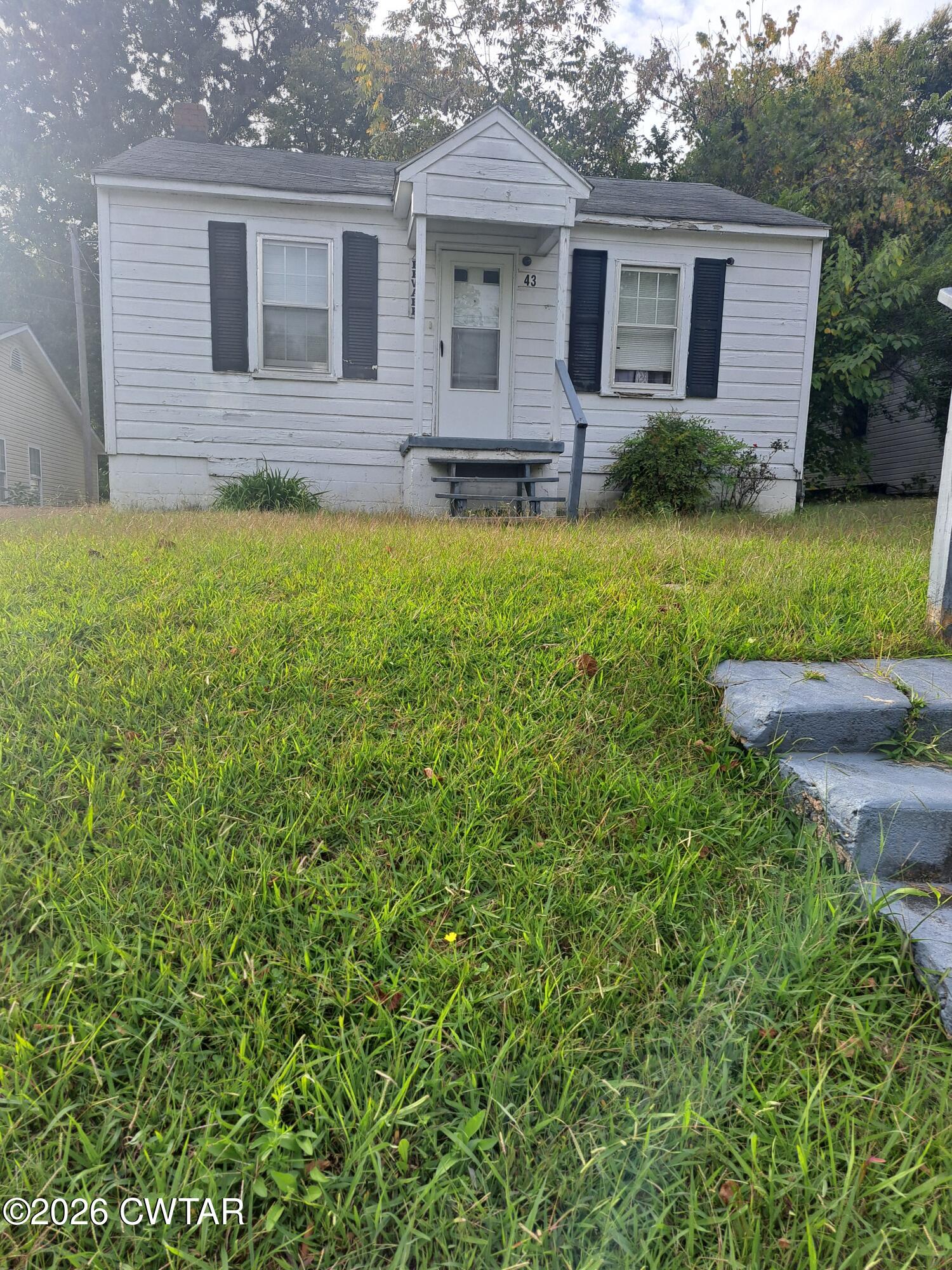 43 Labelle Street — photo
