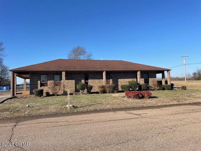 132 Hospital Drive — photo
