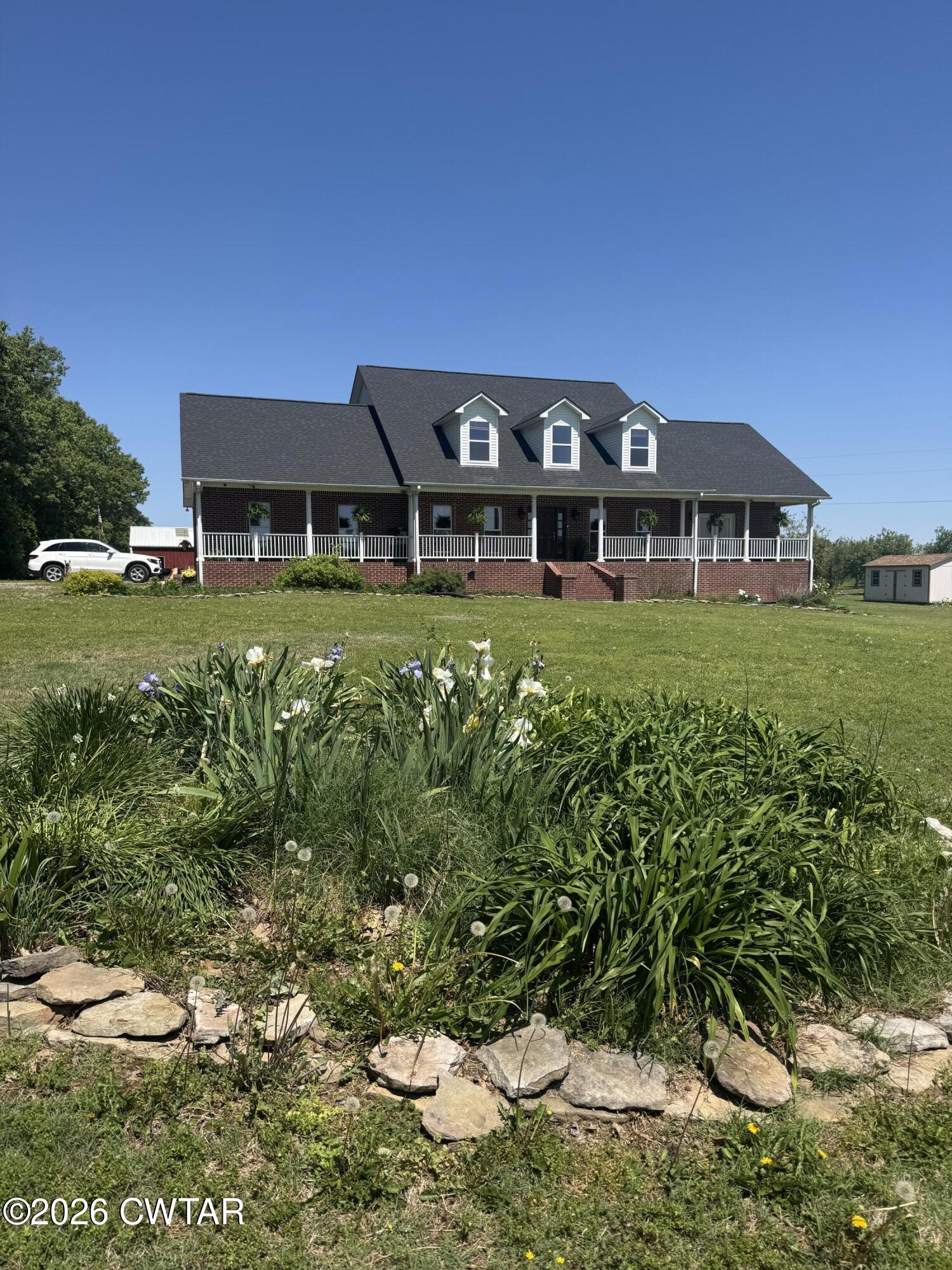 740 Gordon Road — photo
