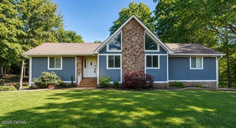 65 Maple Circle — photo