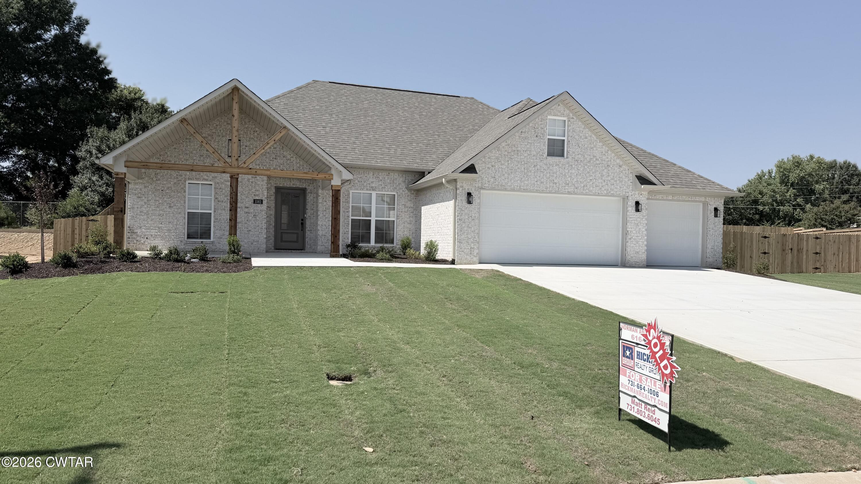 1062 Southern Hills Drive — photo