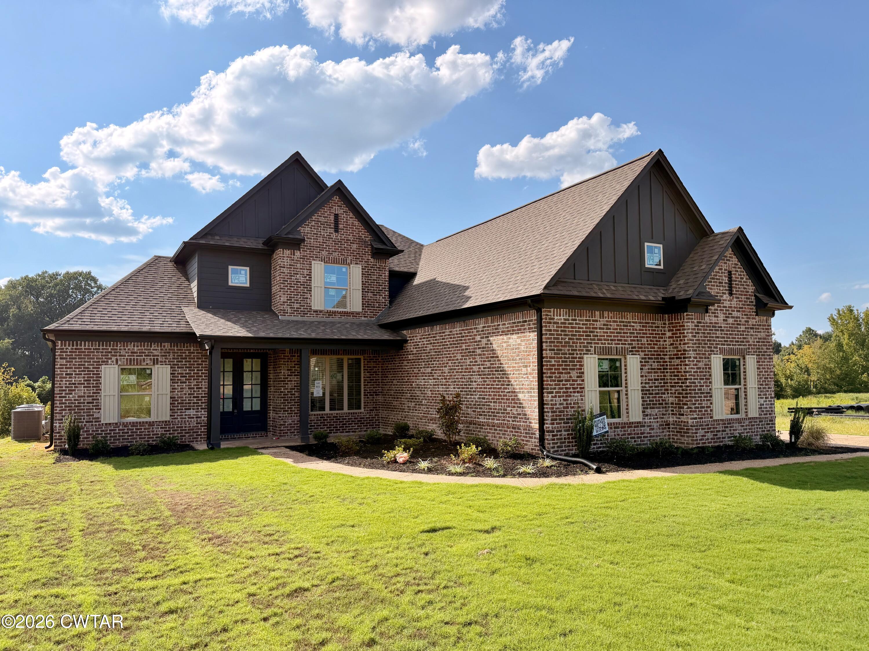 141 Westhaven Place — photo