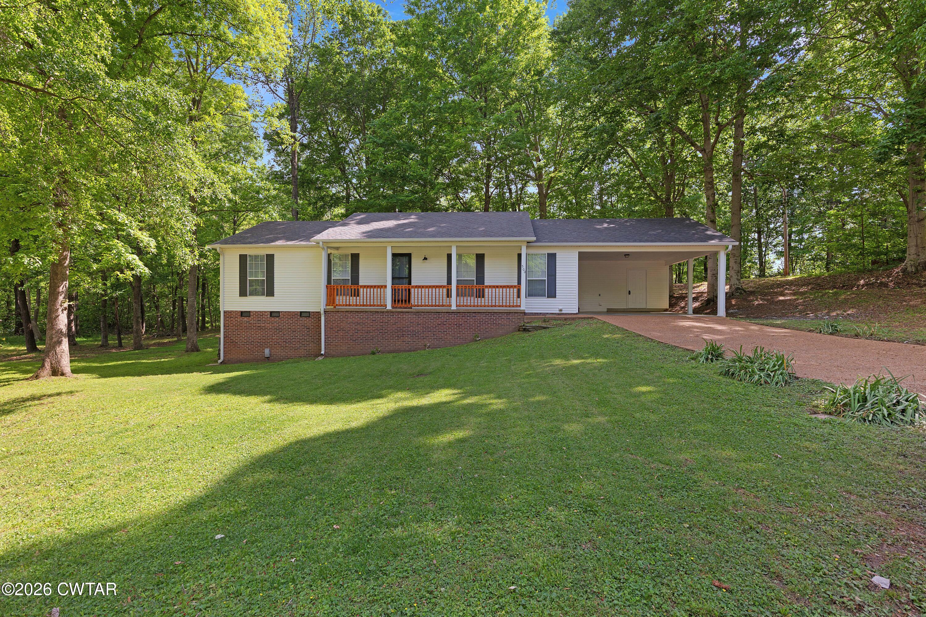 500 Tanglewood Drive — photo