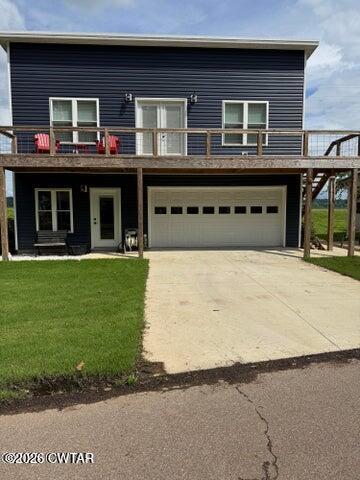 1040 Lake Drive — photo