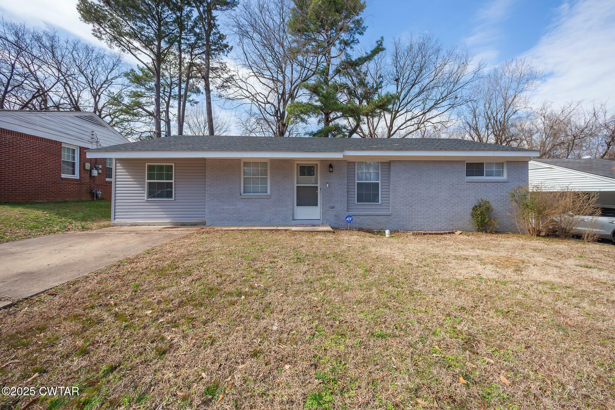 43 Larimer Drive — photo